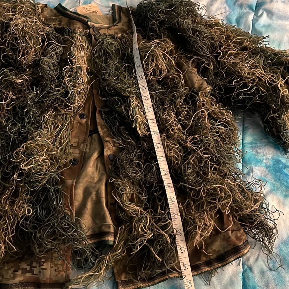 Camouflage Ghillie Suit - Picture 11 of 14